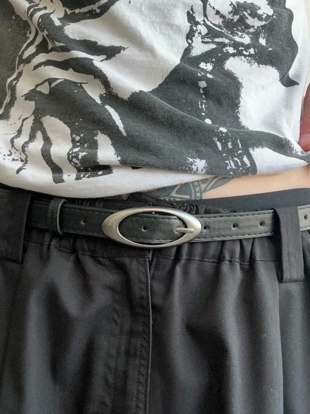 Classic Black Leather Men's Belt with Oval Silver Buckle